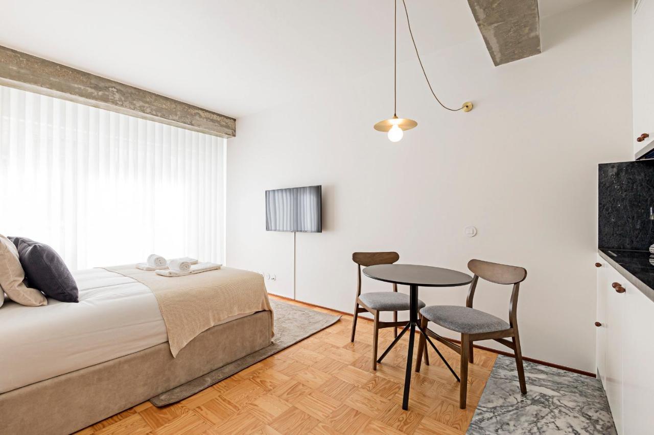 Ceuta Studio Apartments By Lovelystay Porto Eksteriør billede