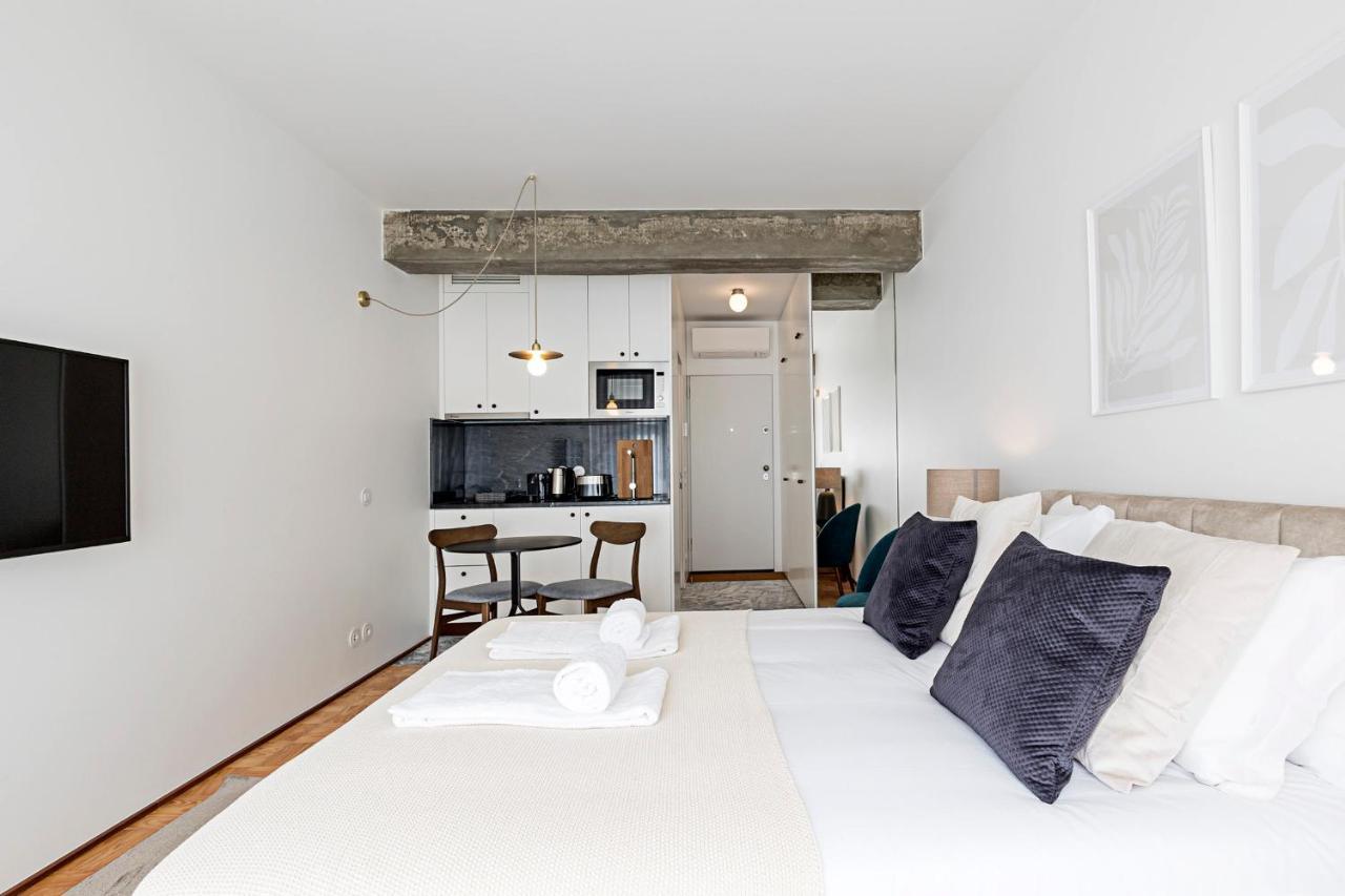 Ceuta Studio Apartments By Lovelystay Porto Eksteriør billede