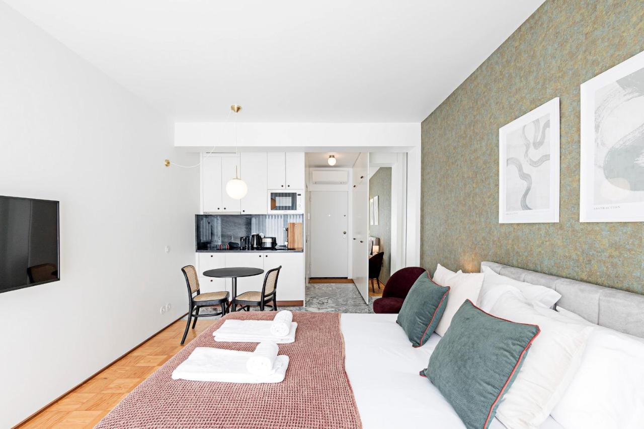 Ceuta Studio Apartments By Lovelystay Porto Eksteriør billede