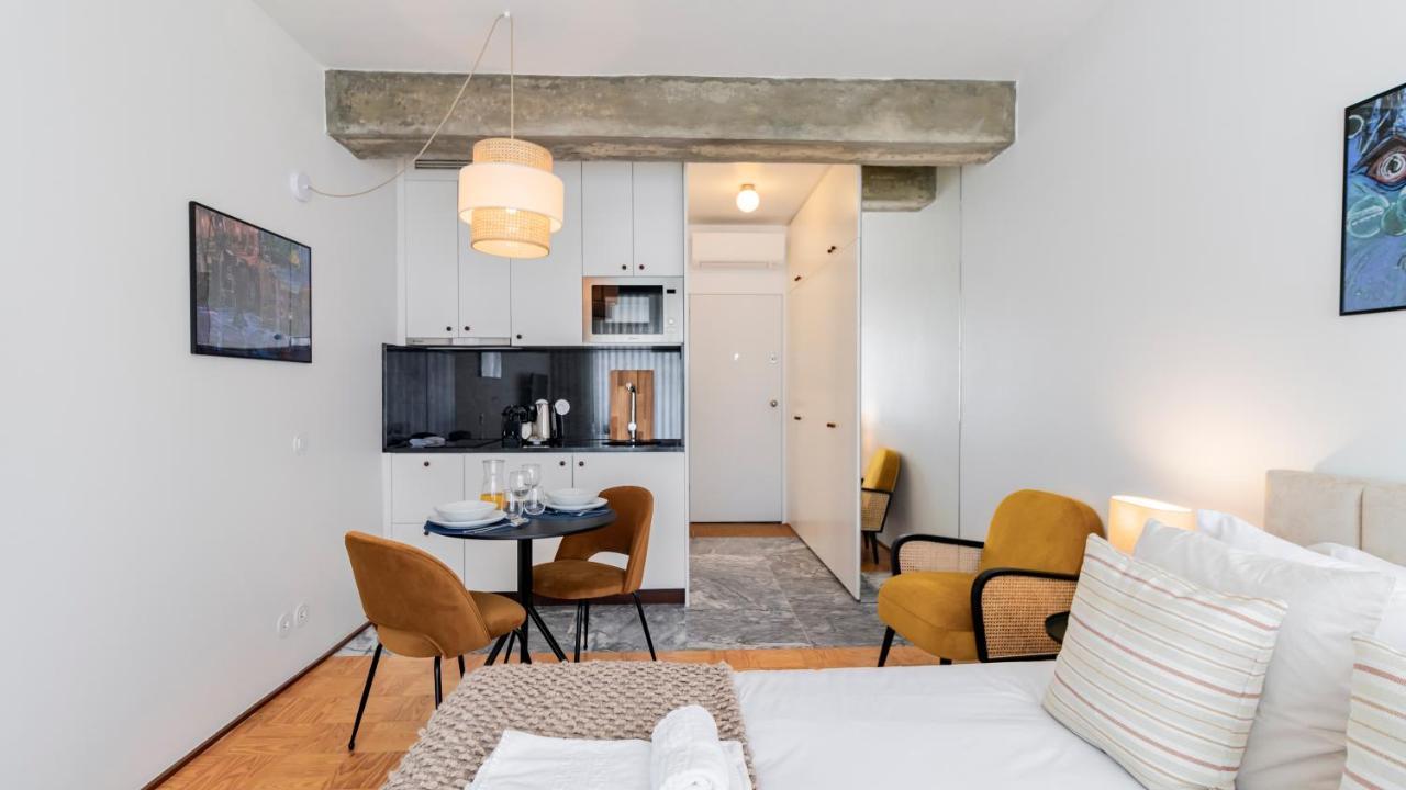 Ceuta Studio Apartments By Lovelystay Porto Eksteriør billede