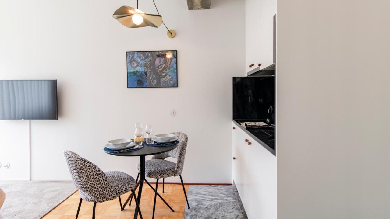 Ceuta Studio Apartments By Lovelystay Porto Eksteriør billede